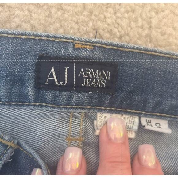 Armani Jeans Boyfriend Cut 30 Waist, 26 Inseam - Picture 2 of 9